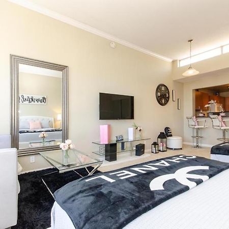Loft Apartments At Hollywood Free Parking Close To Studios Universal Los Angeles Extérieur photo